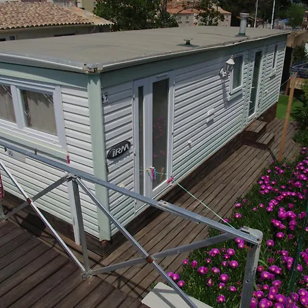 Apartment Mobil-home Sur Terrain Prive Bord De Mer, Parking Prive Le Grau-dʼAgde
