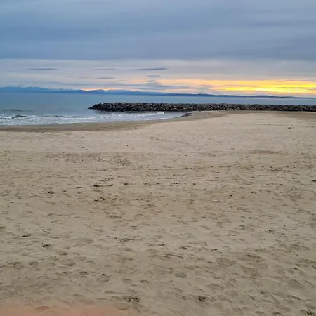 Mobil-home Sur Terrain Prive Bord De Mer, Parking Prive Apartment Le Grau-d'Agde