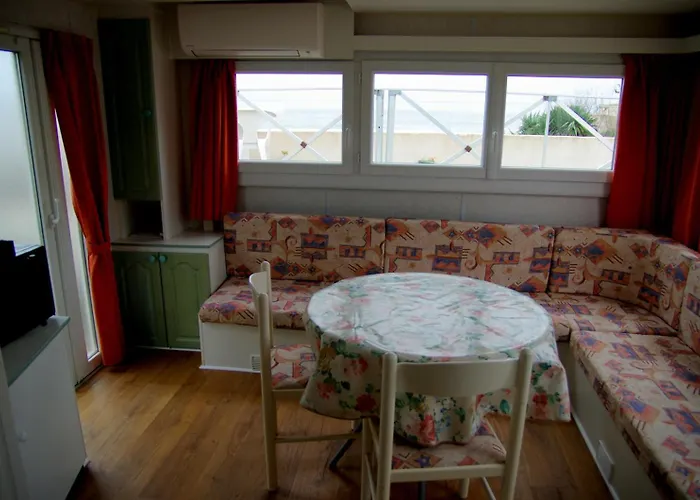 Διαμέρισμα Mobil-home Sur Terrain Prive Bord De Mer, Parking Prive
